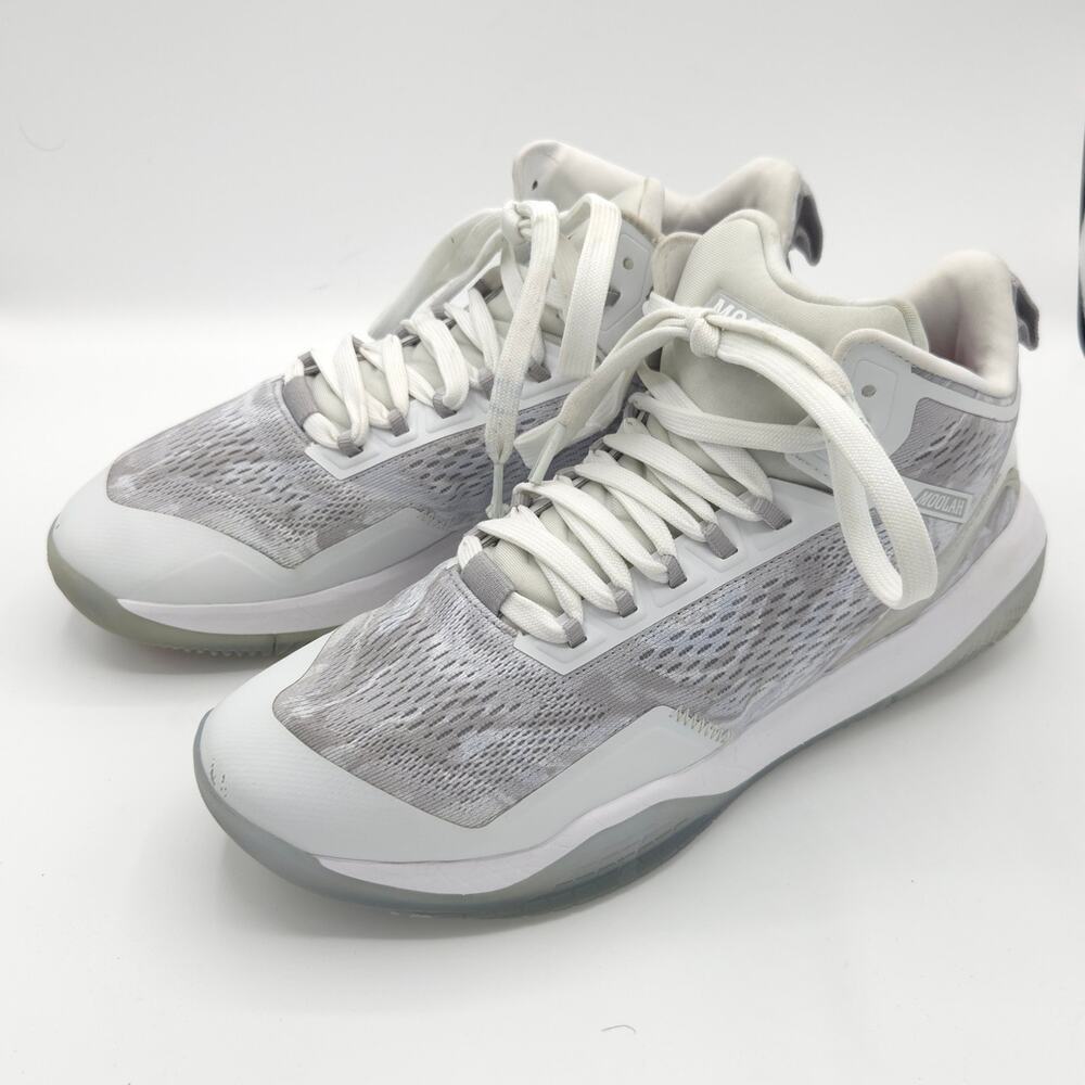 Moolah Kicks Basketball Women's Size 9.5 White Grey Neovolt Pro Mid 213006007